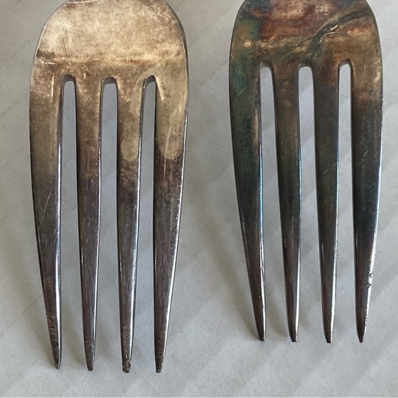 Rogers Bros Exquisite Silverplate Reinforced Forks 2 Forks - Picture 9 of 10